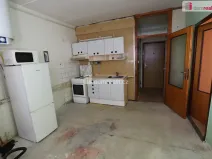 Prodej bytu 1+1, Chodová Planá, sídliště Lučina, 37 m2