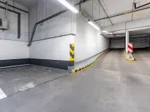 Prodej garážového stání, Praha - Smíchov, Karla Engliše, 12 m2