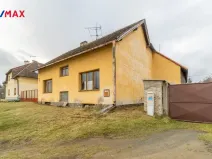 Prodej rodinného domu, Vrchotovy Janovice, 435 m2