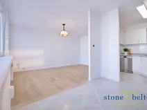 Prodej bytu 3+1, Praha - Stodůlky, U jezera, 82 m2