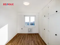 Pronájem bytu 3+1, Praha - Břevnov, Na Petřinách, 63 m2