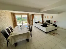 Prodej bytu 3+kk, Сеоце, Černá Hora, 61 m2