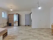 Prodej bytu 2+kk, Miroslav, Husova, 59 m2