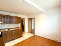 Prodej bytu 1+1, Cheb, Lesní, 36 m2