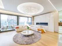 Prodej bytu 4+kk, Praha - Karlín, Karolinská, 200 m2