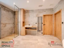 Prodej rodinného domu, Turnov - Bukovina, 450 m2