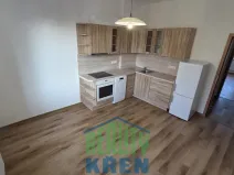 Pronájem bytu 2+1, Roztoky, Tyršovo nám., 65 m2