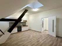 Pronájem bytu 3+kk, Cheb, náměstí Krále Jiřího z Poděbrad, 70 m2
