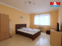 Prodej bytu 2+1, Ostrov, S. K. Neumanna, 64 m2