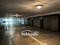 Pronájem garáže, Zlín, Strážná, 16 m2