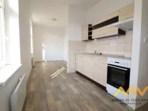 Pronájem bytu 1+kk, Hradec Králové - Nový Hradec Králové, Hlavní, 25 m2