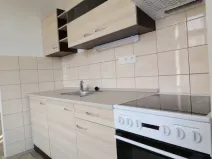 Pronájem bytu 1+kk, Hradec Králové - Nový Hradec Králové, Hlavní, 25 m2