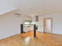 Pronájem bytu 2+kk, Praha - Vršovice, Bulharská, 72 m2