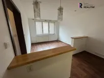 Pronájem bytu 2+kk, Tábor, nám. Přátelství, 40 m2