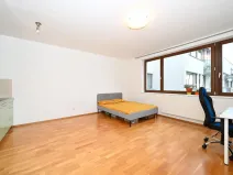 Pronájem bytu 1+kk, Praha - Holešovice, Osadní, 32 m2