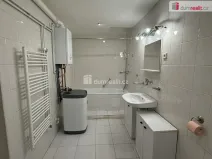 Pronájem bytu 1+1, Karlovy Vary, Kolmá, 52 m2