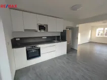 Pronájem bytu 2+kk, Praha, Společná, 65 m2