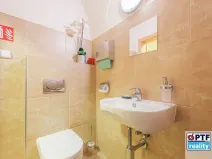 Pronájem obchodního prostoru, Plzeň, Dominikánská, 25 m2
