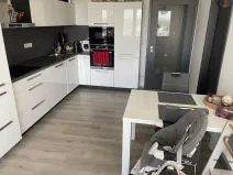 Pronájem bytu 2+kk, Pardubice - Zelené Předměstí, Pod Vinicí, 67 m2