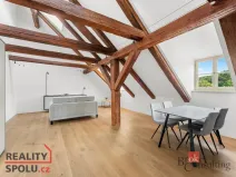 Pronájem atypického bytu, Jince, Slavíkova, 71 m2