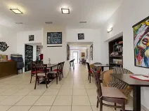 Prodej obchodního prostoru, Chrudim, Resselovo náměstí, 121 m2