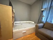 Pronájem bytu 1+kk, Praha - Vinohrady, Pod Zvonařkou, 27 m2