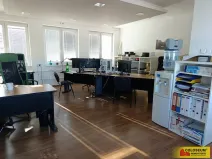 Pronájem kanceláře, Brno - Přízřenice, 291 m2