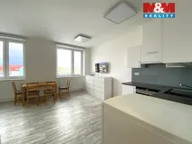 Pronájem bytu 1+kk, Žďár nad Sázavou - Žďár nad Sázavou 1, nám. Republiky, 36 m2