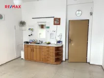 Pronájem ordinace, Praha - Bubeneč, Dejvická, 41 m2