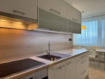 Pronájem bytu 3+1, Olomouc, Varšavské nám., 75 m2