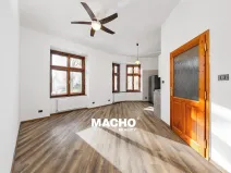 Pronájem bytu 3+kk, Praha - Vršovice, Černomořská, 70 m2