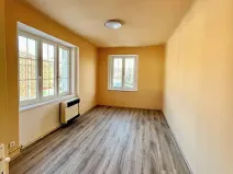 Pronájem bytu 2+kk, Praha - Vysočany, Pod pekárnami, 45 m2