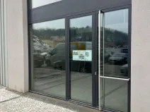 Pronájem obchodního prostoru, Praha - Smíchov, Šiklové, 110 m2