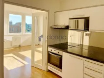 Pronájem bytu 2+kk, Praha, Molákova, 42 m2