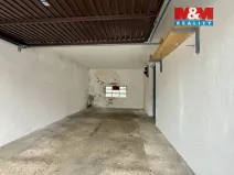 Pronájem garáže, Kladno, Kubelíkova, 17 m2