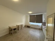 Prodej bytu 1+kk, Břeclav, Na Valtické, 30 m2