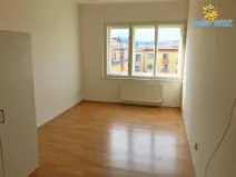Pronájem bytu 2+1, Praha - Podolí, Na dolinách, 56 m2