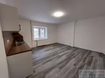 Pronájem bytu 1+kk, Krnov - Pod Cvilínem, Textilní, 28 m2