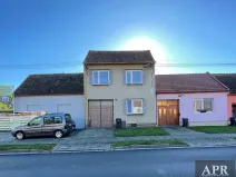 Prodej rodinného domu, Šumice, 172 m2
