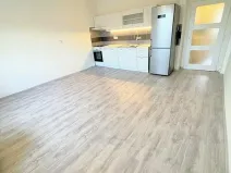 Pronájem bytu 2+kk, Liberec - Liberec I-Staré Město, nám. Žižkovo, 50 m2