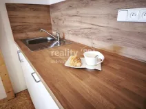 Pronájem kanceláře, Záryby, 67 m2