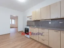 Prodej bytu 2+1, Klášterec nad Ohří - Miřetice u Klášterce nad Ohří, Boženy Němcové, 69 m2