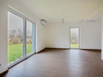 Prodej rodinného domu, Uhersko, 84 m2