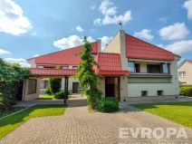 Prodej komerční nemovitosti, Uhlířské Janovice, Kolínská, 495 m2