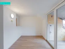 Pronájem bytu 1+1, Olomouc - Nové Sady, V kotlině, 52 m2