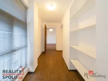 Prodej bytu 1+1, Ostrava - Mariánské Hory, 28. října, 54 m2