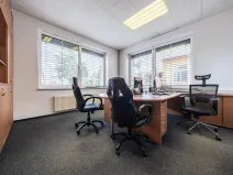 Pronájem kanceláře, Vestec, Vídeňská, 69 m2