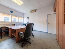 Pronájem kanceláře, Vestec, Vídeňská, 51 m2