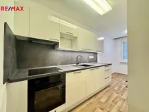 Pronájem bytu 3+1, Praha - Letňany, Ostravská, 75 m2