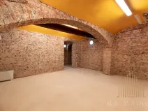 Pronájem obchodního prostoru, Praha, Pařížská, 105 m2